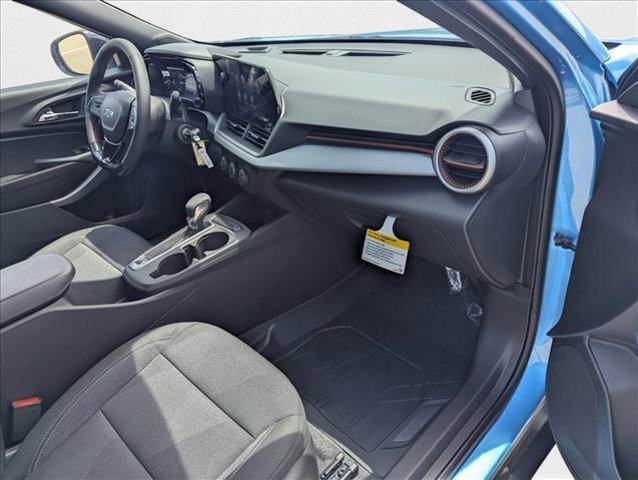 new 2025 Chevrolet Trax car, priced at $24,685