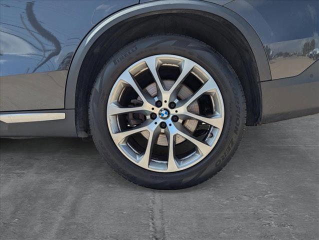 used 2021 BMW X5 car, priced at $38,614