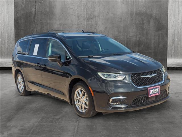 used 2022 Chrysler Pacifica car, priced at $24,911