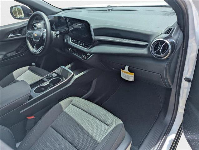 new 2026 Chevrolet Equinox car, priced at $29,995