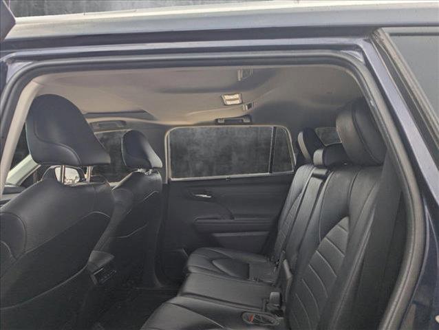 used 2021 Toyota Highlander car, priced at $29,209