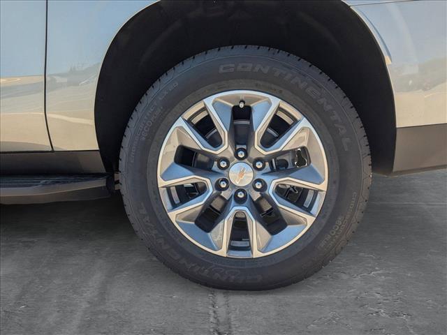 new 2024 Chevrolet Suburban car, priced at $72,380