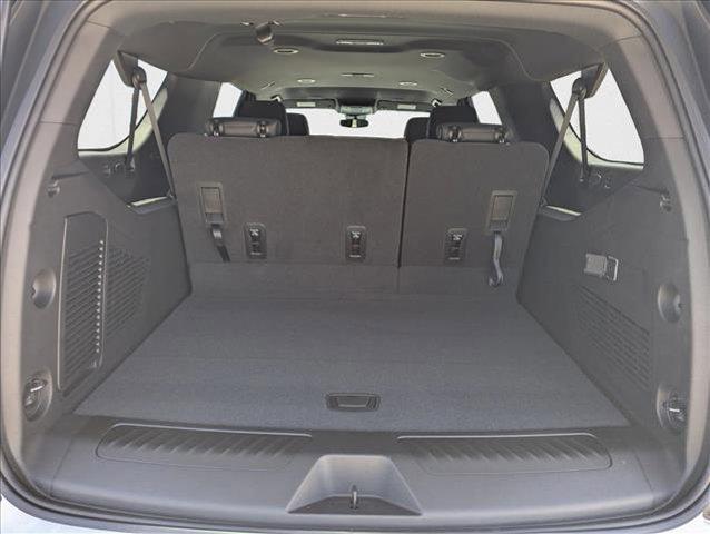 new 2025 Chevrolet Suburban car, priced at $65,295