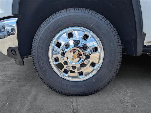 new 2025 Chevrolet Silverado 3500 car, priced at $72,155