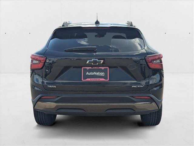 new 2025 Chevrolet Trax car, priced at $27,585