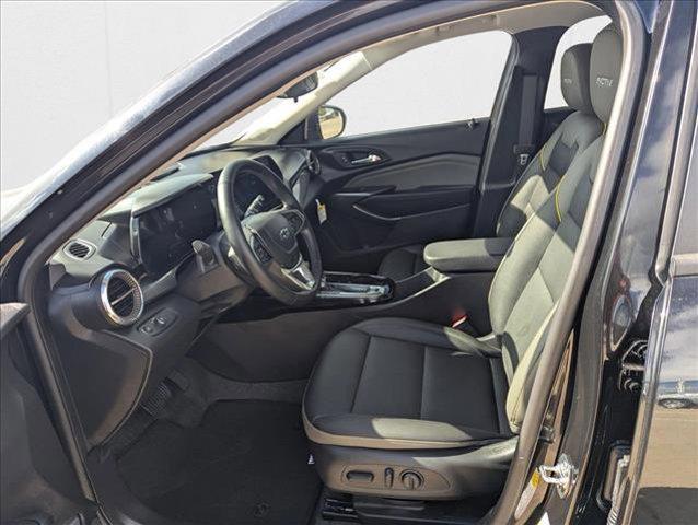 new 2025 Chevrolet Trax car, priced at $27,585