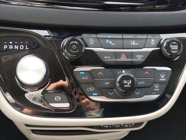 used 2023 Chrysler Pacifica car, priced at $23,409