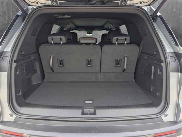 new 2025 Chevrolet Traverse car, priced at $56,055