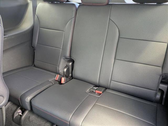 new 2026 Chevrolet Traverse car, priced at $55,955