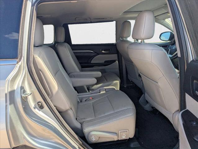used 2018 Toyota Highlander car, priced at $29,325