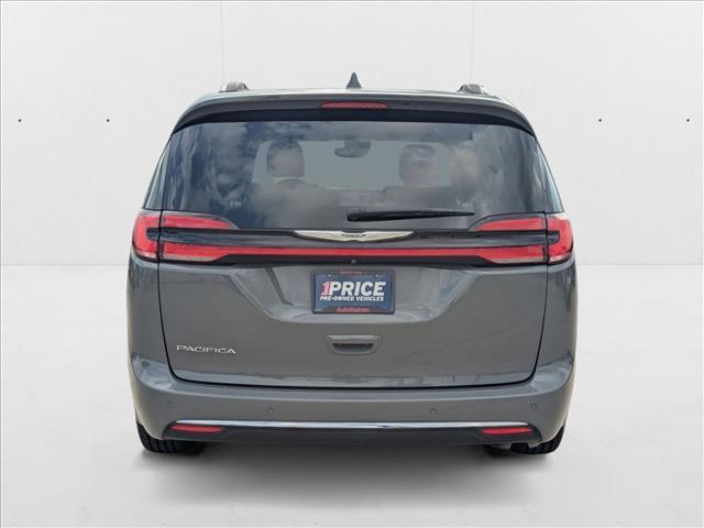 used 2021 Chrysler Pacifica car, priced at $17,919