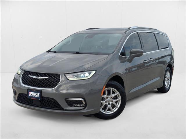 used 2021 Chrysler Pacifica car, priced at $17,919