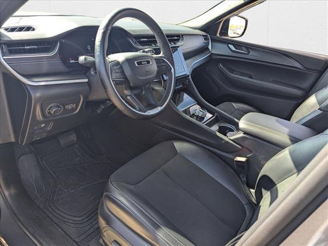 used 2024 Jeep Grand Cherokee car, priced at $34,001