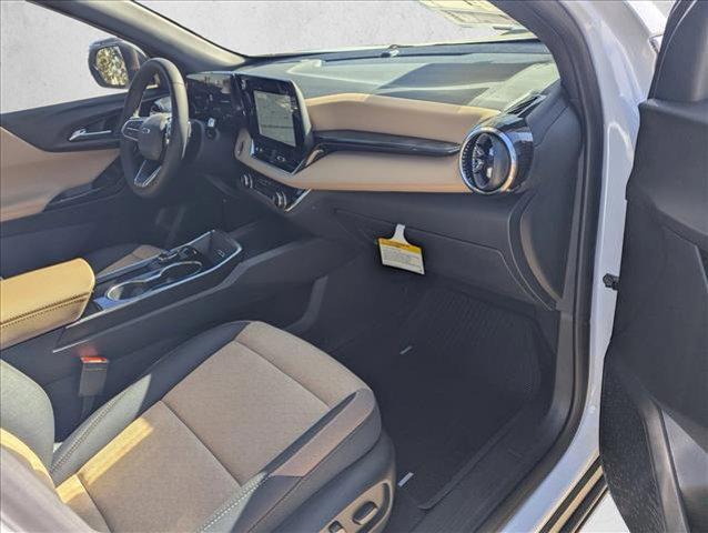 new 2026 Chevrolet Equinox car, priced at $38,610