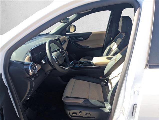 new 2026 Chevrolet Equinox car, priced at $38,610