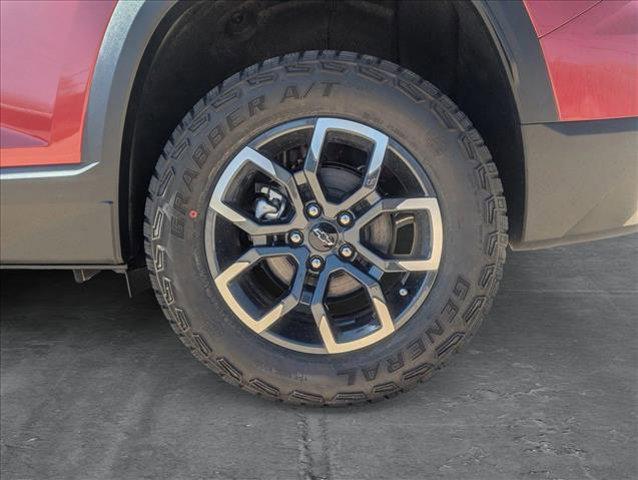 new 2025 Chevrolet Equinox car, priced at $36,875
