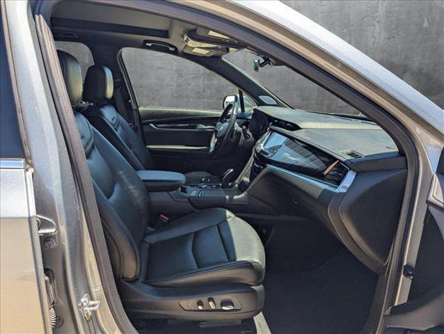 used 2024 Cadillac XT6 car, priced at $47,995