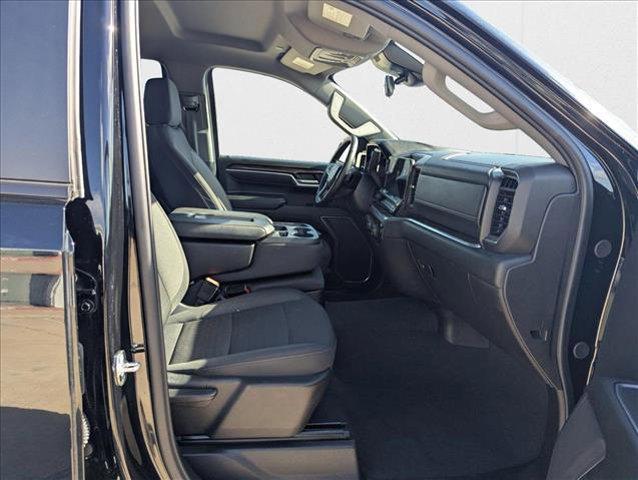 used 2025 Chevrolet Silverado 1500 car, priced at $39,911