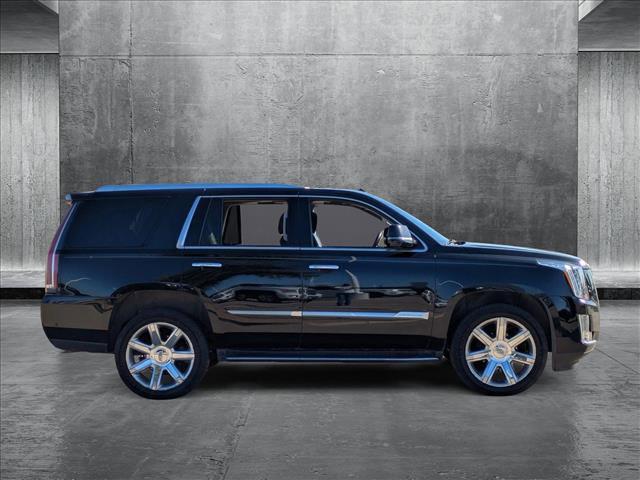 used 2020 Cadillac Escalade car, priced at $32,430