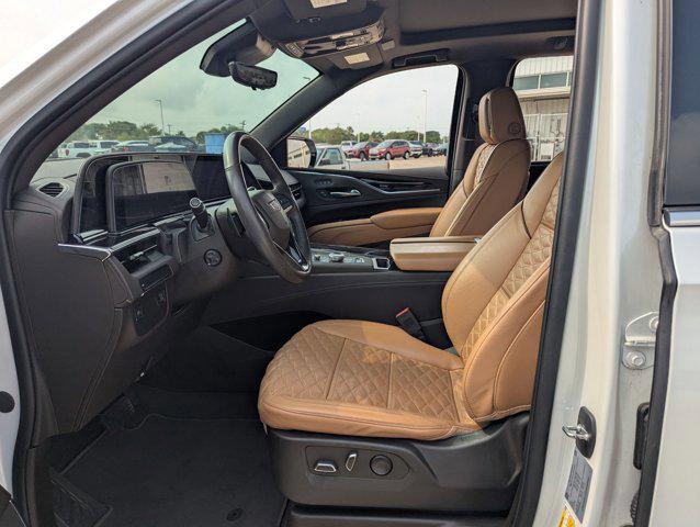 used 2023 Cadillac Escalade ESV car, priced at $69,302