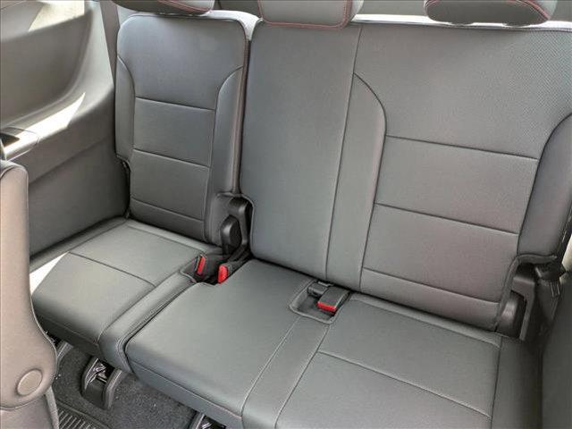 new 2026 Chevrolet Traverse car, priced at $58,375