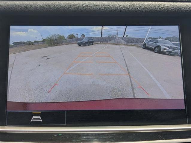 used 2021 Cadillac XT5 car, priced at $27,000