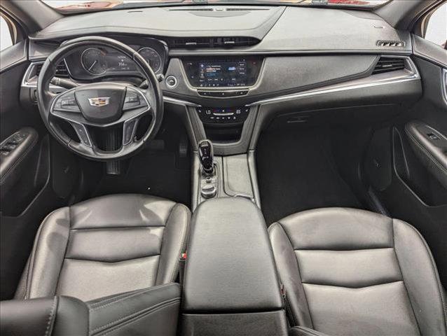 used 2021 Cadillac XT5 car, priced at $27,000