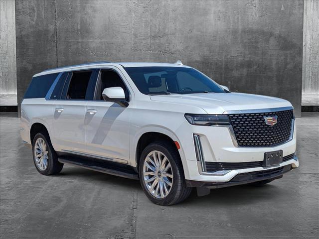 used 2022 Cadillac Escalade ESV car, priced at $46,917