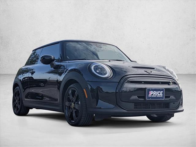 used 2024 MINI Hardtop car, priced at $23,011
