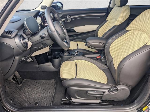 used 2024 MINI Hardtop car, priced at $23,011