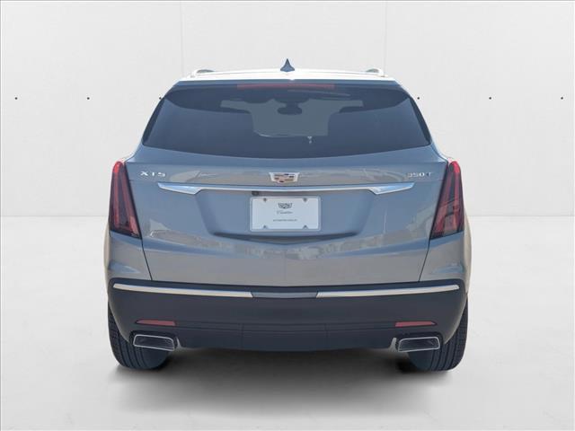 new 2025 Cadillac XT5 car, priced at $45,215