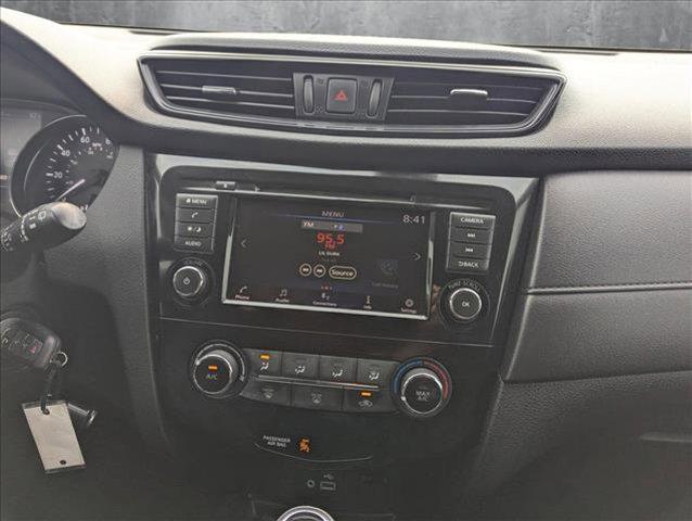 used 2019 Nissan Rogue car, priced at $15,919