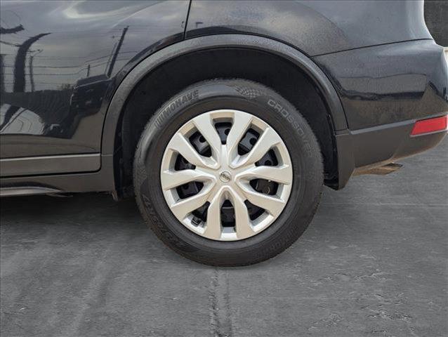 used 2019 Nissan Rogue car, priced at $15,919