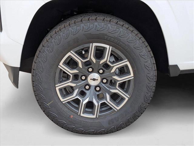 new 2025 Chevrolet Colorado car, priced at $42,995