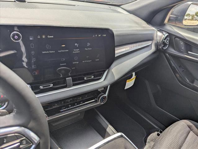 new 2026 Chevrolet Equinox car, priced at $31,535