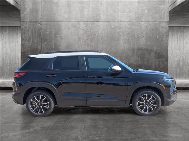 new 2025 Chevrolet TrailBlazer car, priced at $33,075