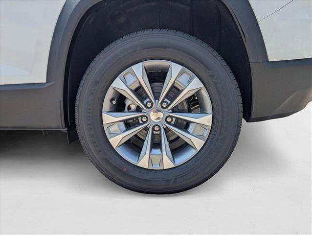 new 2026 Chevrolet Equinox car, priced at $30,290