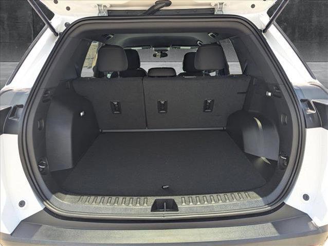 new 2026 Chevrolet Equinox car, priced at $30,290