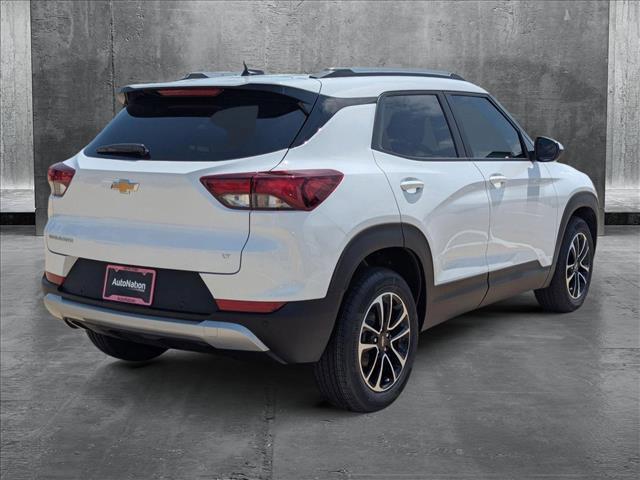 new 2025 Chevrolet TrailBlazer car, priced at $28,475