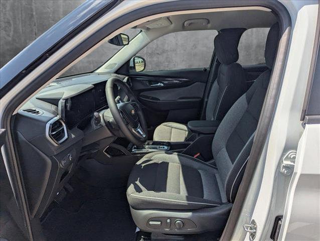 new 2025 Chevrolet TrailBlazer car, priced at $28,475