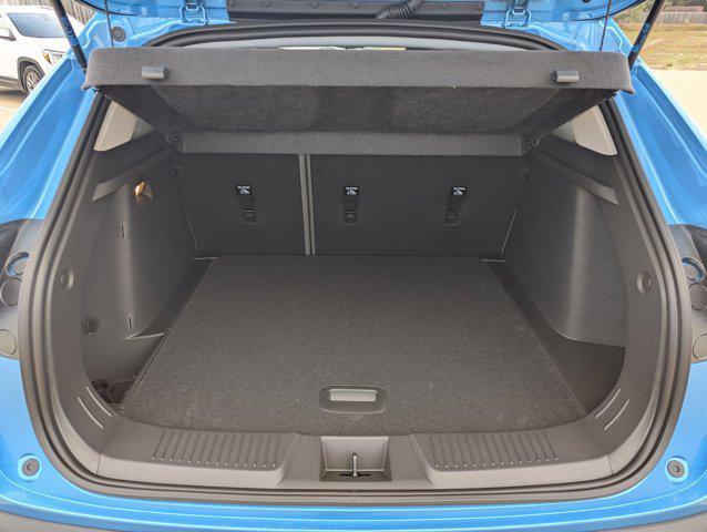 new 2025 Chevrolet Trax car, priced at $27,480