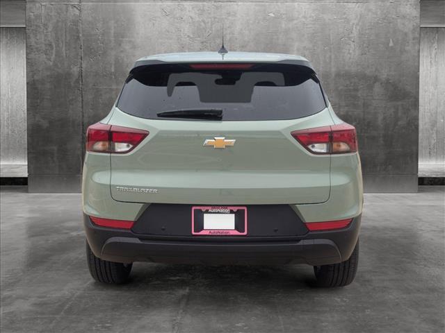 new 2025 Chevrolet TrailBlazer car, priced at $25,680