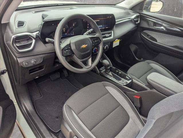 new 2025 Chevrolet TrailBlazer car, priced at $25,680