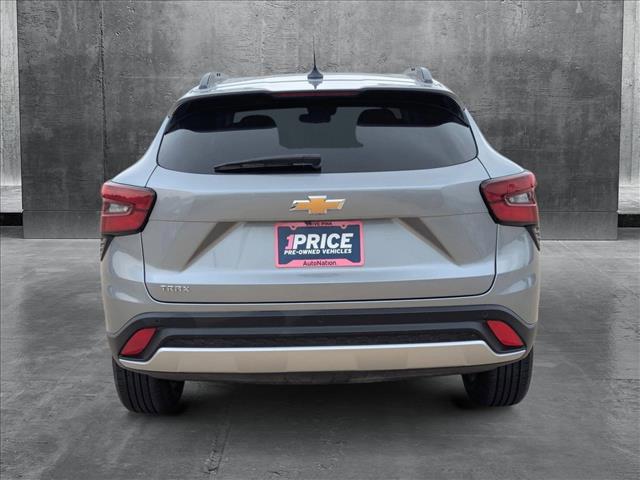 used 2024 Chevrolet Trax car, priced at $23,909