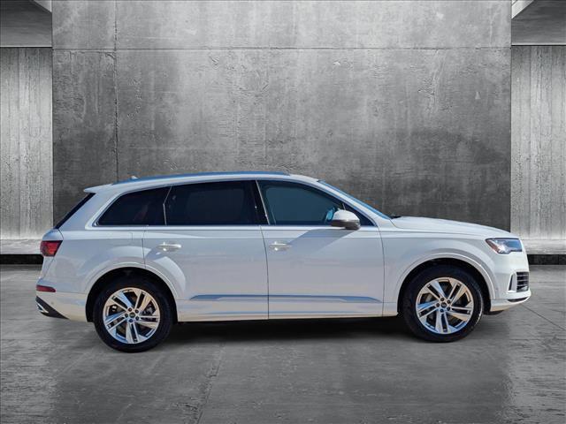 used 2024 Audi Q7 car, priced at $49,612