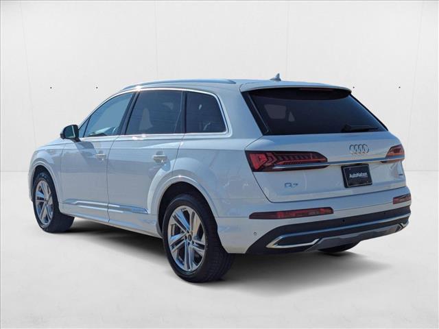 used 2024 Audi Q7 car, priced at $41,720