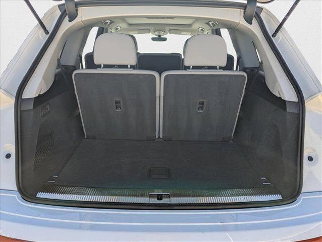 used 2024 Audi Q7 car, priced at $41,720