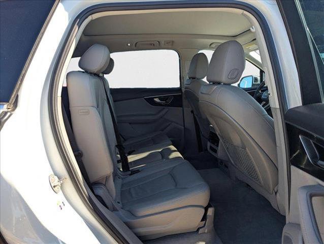 used 2024 Audi Q7 car, priced at $41,720