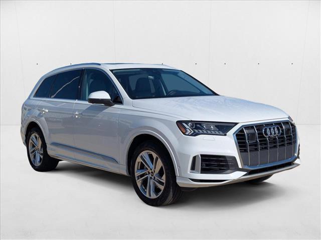 used 2024 Audi Q7 car, priced at $41,720