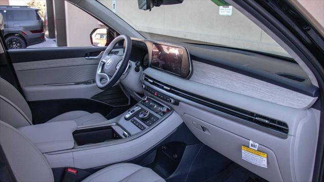 new 2025 Hyundai Palisade car, priced at $53,367
